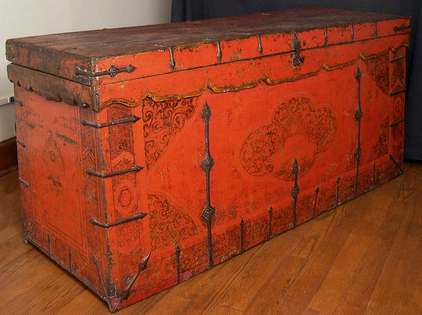 Lhoka Trunk